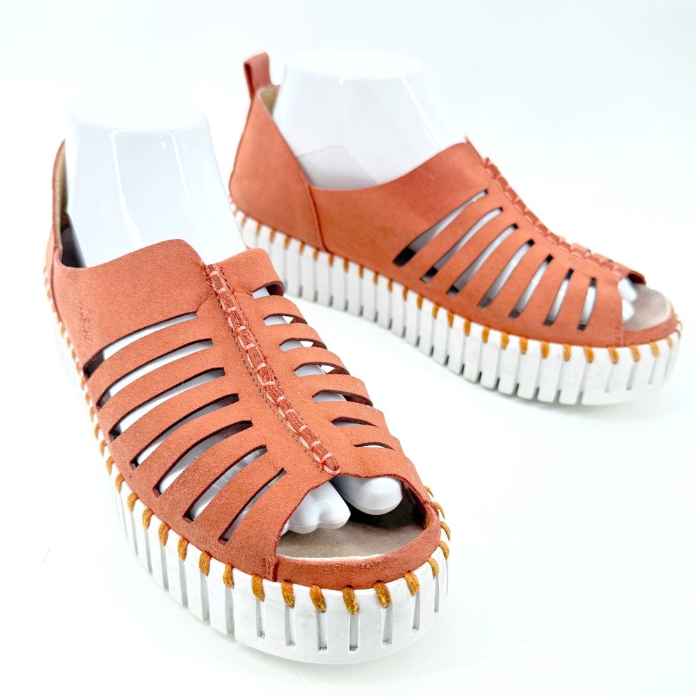 Ilse Jacobsen Tulip Caged Sandals Womens US 8.5 EU 39 Orange Laser Cut Flats